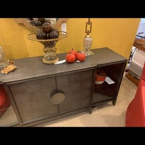 Meet your Posher, Harold